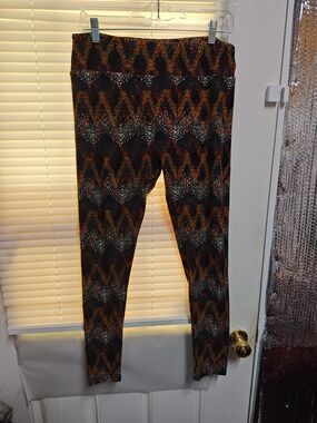 LuLaRoe Black Orange Brown Patterned Leggings
